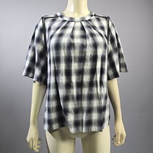Nordstrom Black and White Boxy Blouse R6